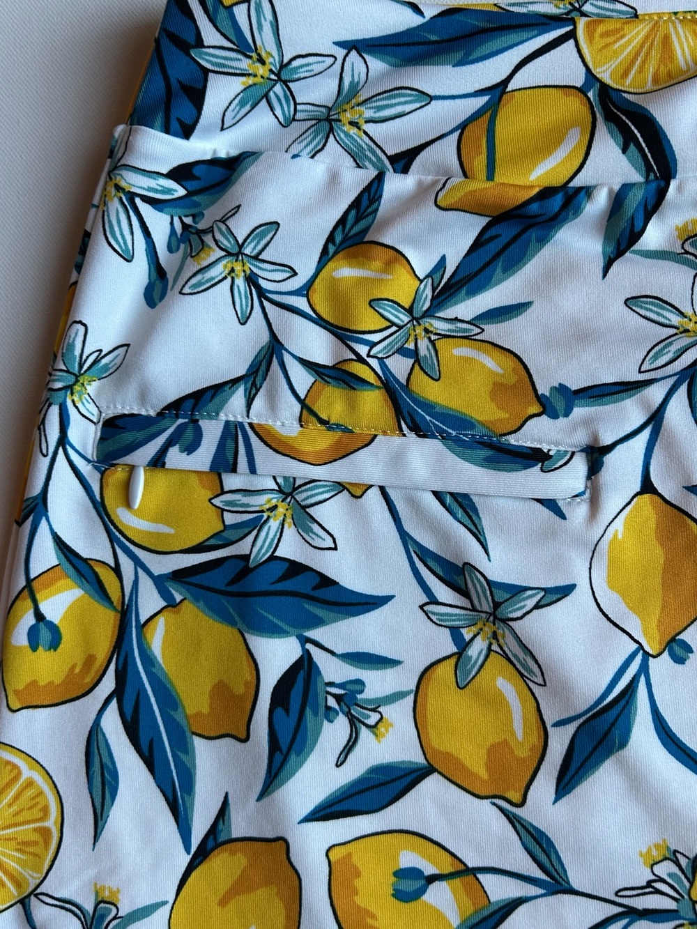 Tail Activewear Sanders Lemon Blossom Pull-On Golf Skort Size Small - Picture 4 of 7